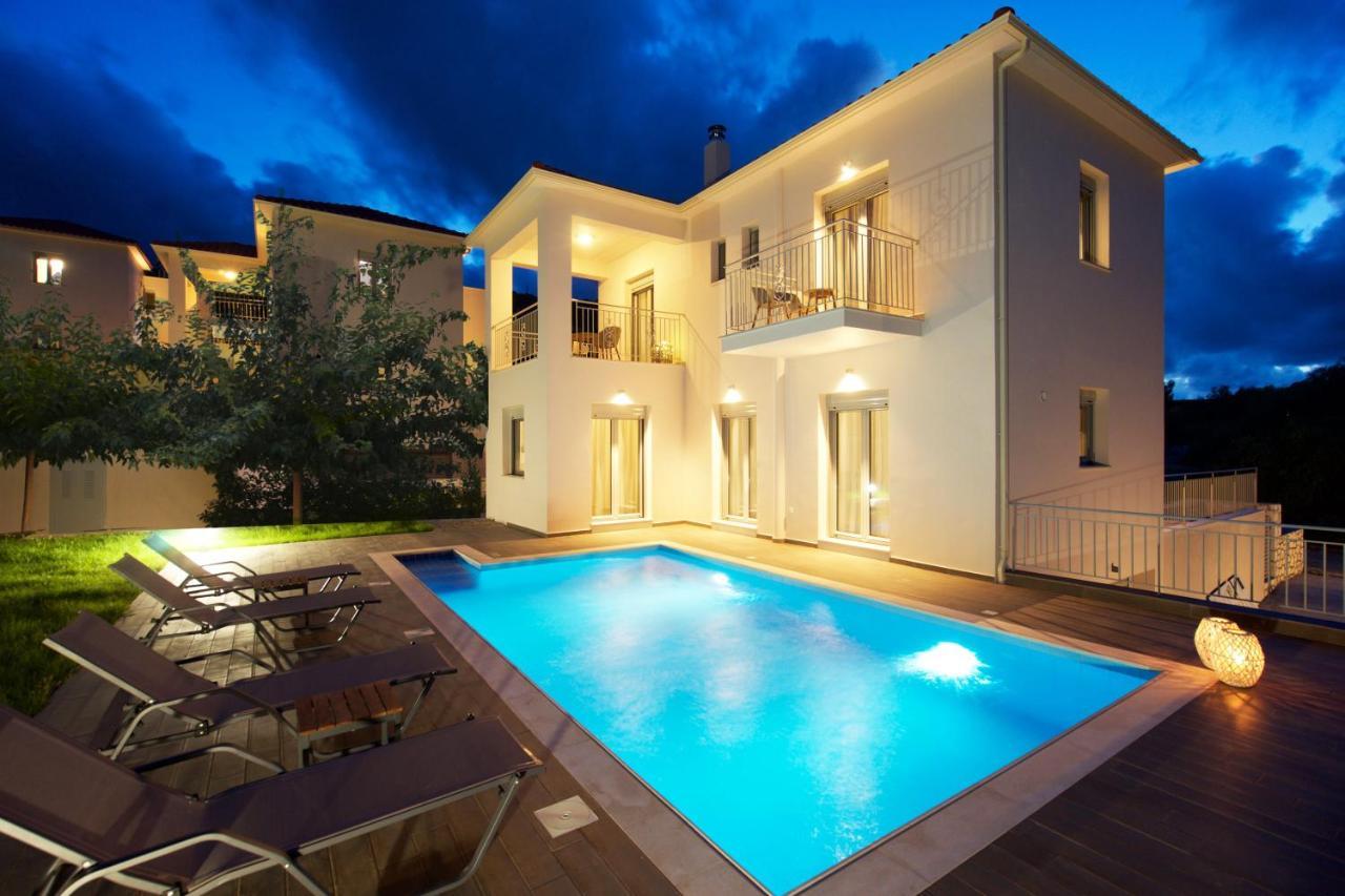 Amarianos Villas Agia Efimia Exteriör bild