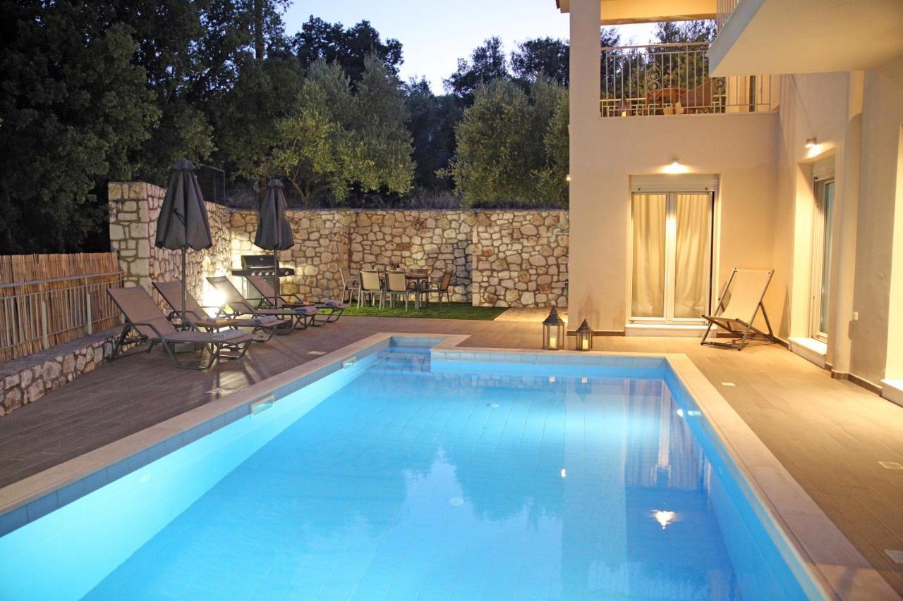 Amarianos Villas Agia Efimia Exteriör bild