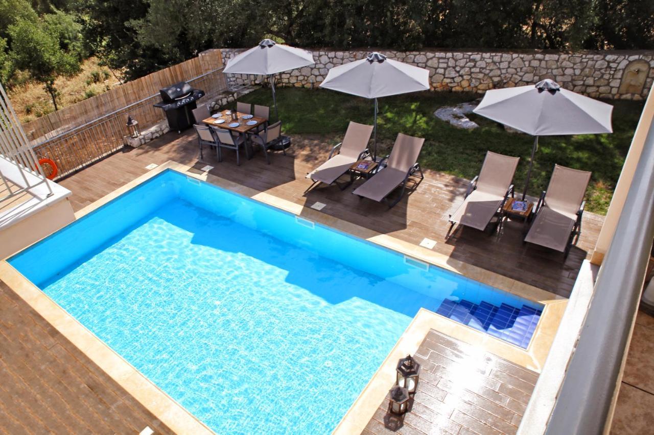 Amarianos Villas Agia Efimia Exteriör bild