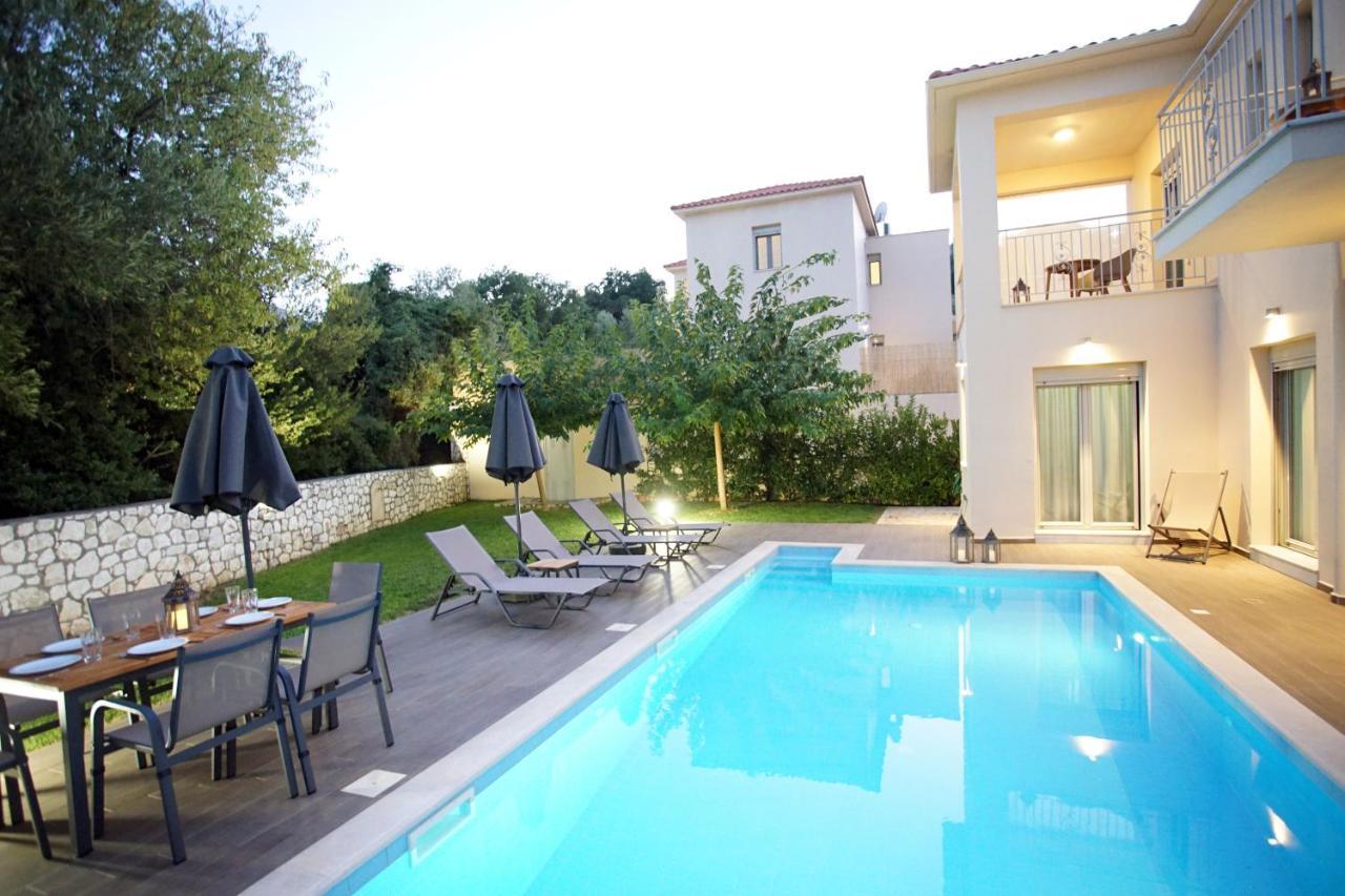 Amarianos Villas Agia Efimia Exteriör bild