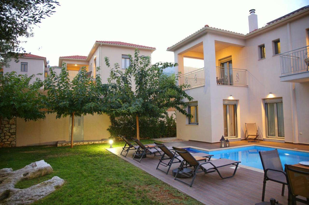 Amarianos Villas Agia Efimia Exteriör bild