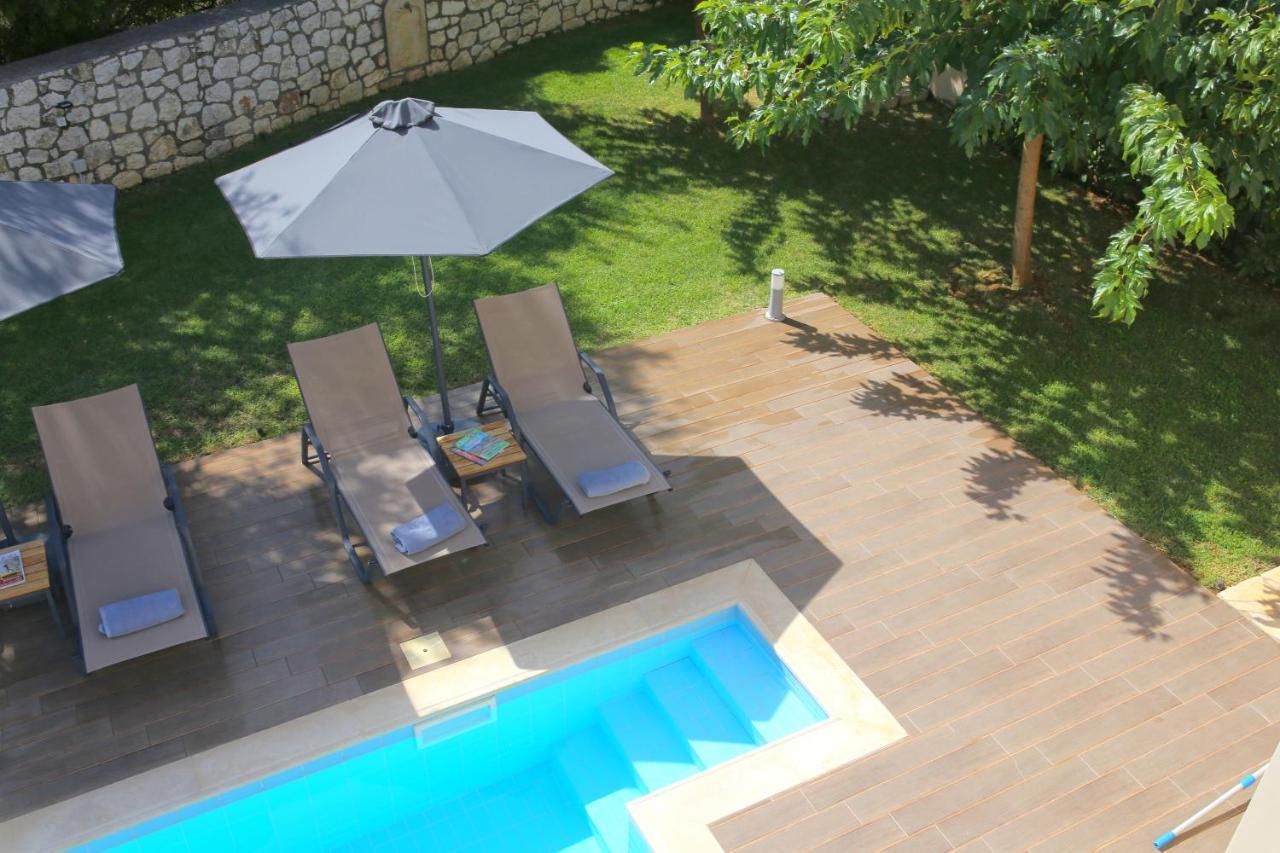 Amarianos Villas Agia Efimia Exteriör bild